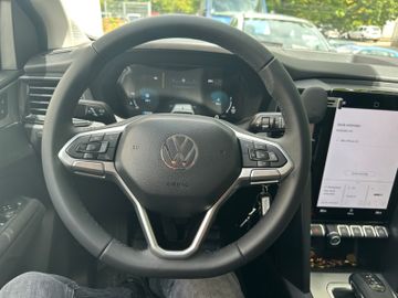 VW Amarok 2.0 TDI Life Standheizung+AHK+Kamera+NAVI