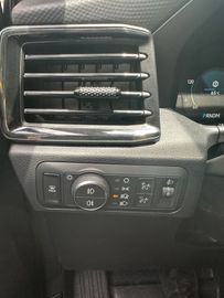 VW Amarok 2.0 TDI Life Standheizung+AHK+Kamera+NAVI