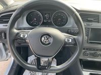 VW Golf VII Lim. Trendline BMT NAVI SHZ MFL
